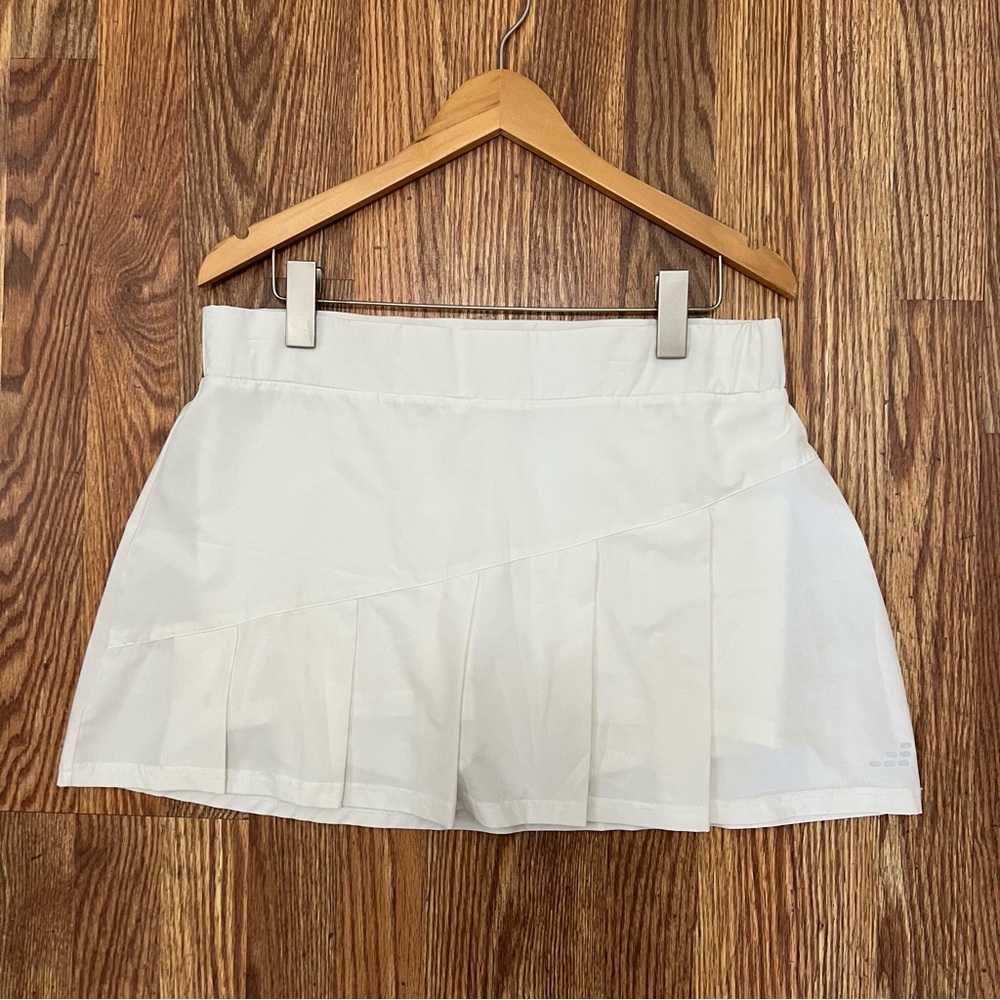 bcg White Athletic Mini Skort Large
